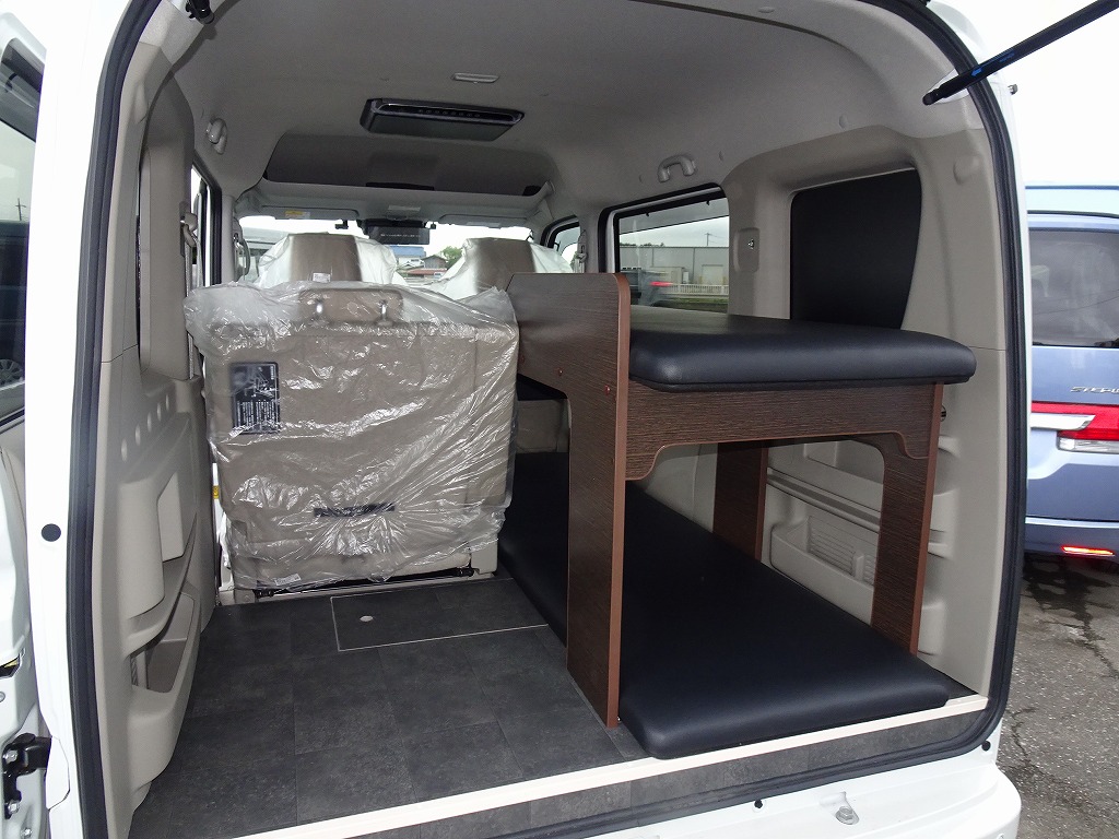 軽キャンパー　ドリームミニ　シンプル二段ベッド仕様