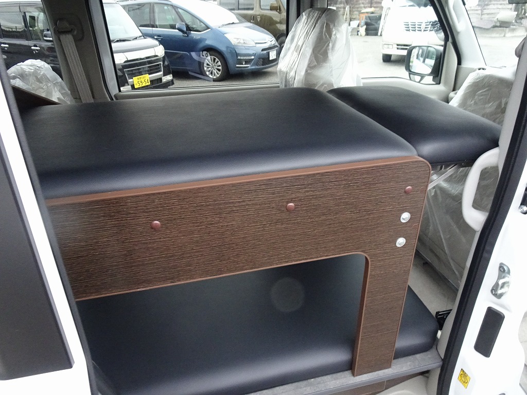 軽キャンパー　ドリームミニ　シンプル二段ベッド仕様